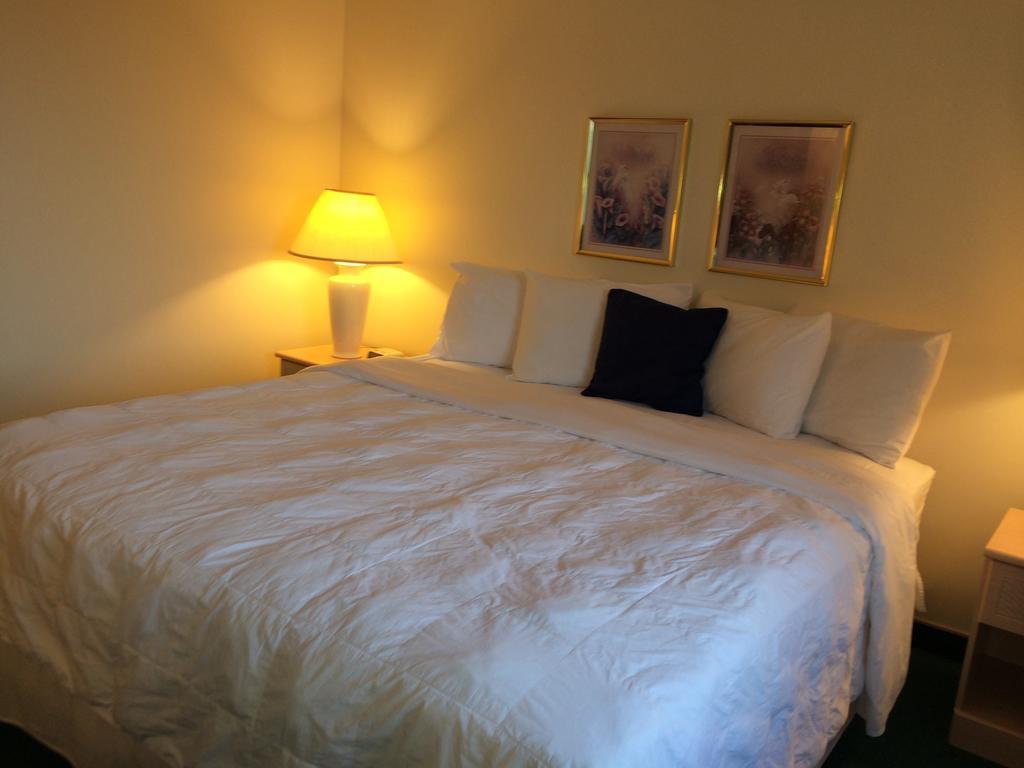 Americas Best Value Inn & Suites - Bluffton Zimmer foto